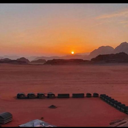 Bedouin Adventure & Tours 호텔 와디럼 외부 사진