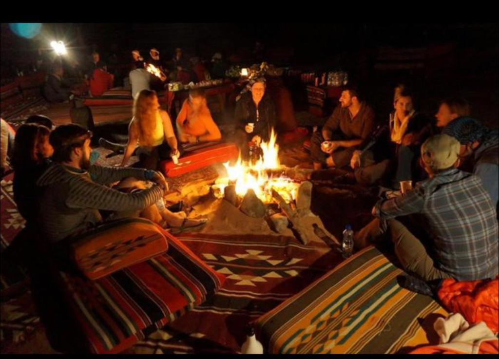 Bedouin Adventure & Tours 호텔 와디럼 외부 사진