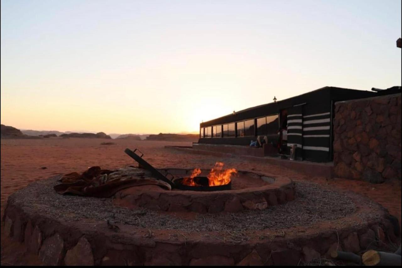 Bedouin Adventure & Tours 호텔 와디럼 외부 사진