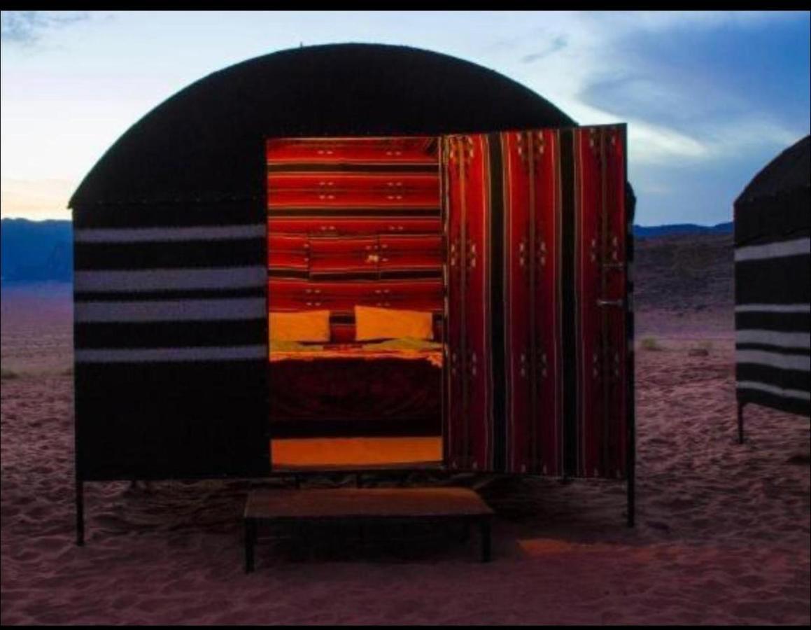 Bedouin Adventure & Tours 호텔 와디럼 외부 사진